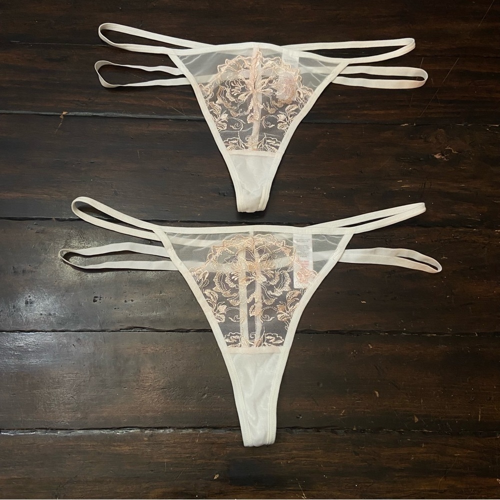 New! Bluebella set of 2 White Floral Lace Panties 1776